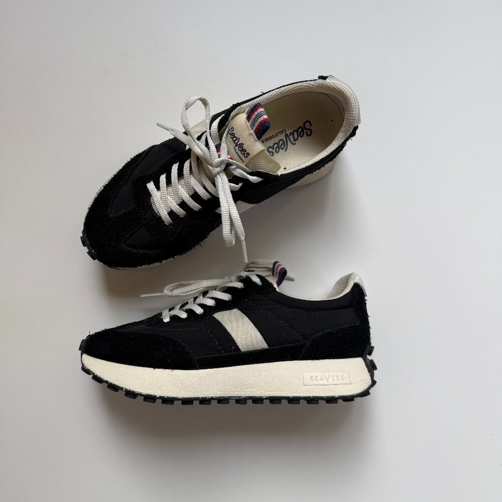 Seavees Women's Acorn Trainer Sporty Sneaker